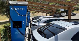 Más de 300 puntos de recarga abiertos al público en empresas privadas gracias al modelo “Anfitrión” de Endesa