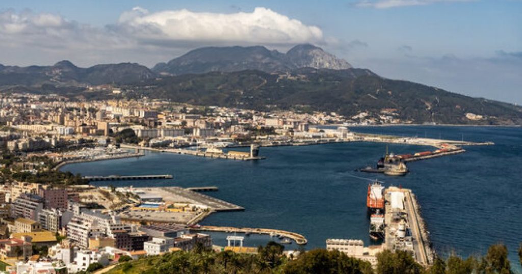 AJE Andalucía muestra su respaldo a Ceuta y reclama seguridad y estabilidad económica