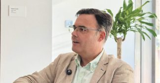 "Estamos empeñados en meter el hábito cultural en la cena de todos los sevillanos"