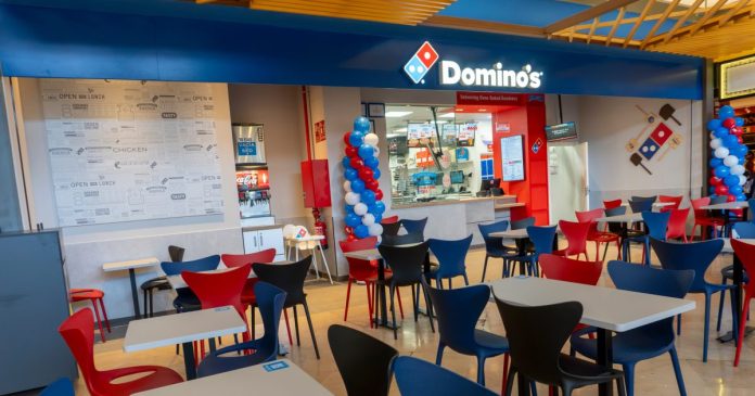 Domino’s Pizza refuerza su red de tiendas propias con su desembarco en Antequera y suma 16 locales en Málaga