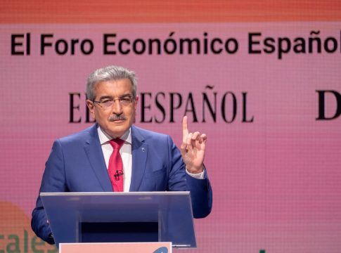 Rodríguez pide un último esfuerzo a los canarios para rematar al virus e iniciar la remontada
