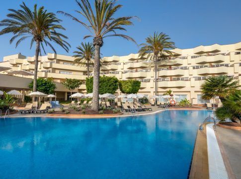 Barceló Hotel Group confirma la apertura en junio de tres hoteles más en Canarias