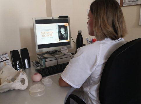 Las matronas de Atención Primaria de Lanzarote recuperan la preparación al parto con clases ‘on line’