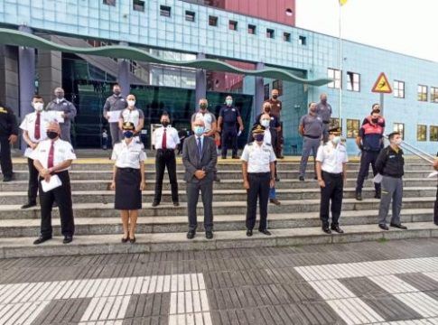 La Policía Nacional reconoce la labor de 65 personas relacionadas con la Seguridad Privada en Canarias