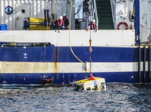 Un barco con sonar y un robot llegará a finales de semana para ayudar a buscar a las niñas desaparecidas en Tenerife