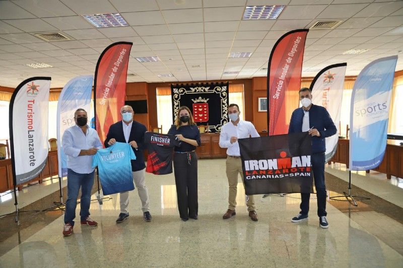 Corujo: 'La celebración del Ironman mostrará al mundo que Lanzarote es un destino seguro'