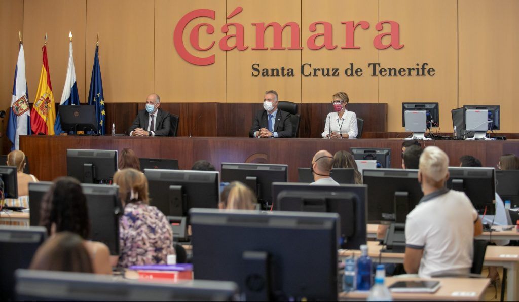 El Gobierno de Canarias culmina el abono de los 87,4 millones de ayudas autonómicas a 15.038 pymes y autónomos