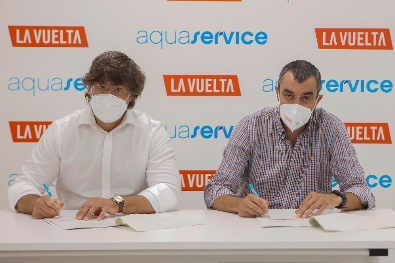 Aquaservice convierte La Vuelta 21 en la primera gran carrera ciclista en la que no se usarán botellas de plástico de un único uso