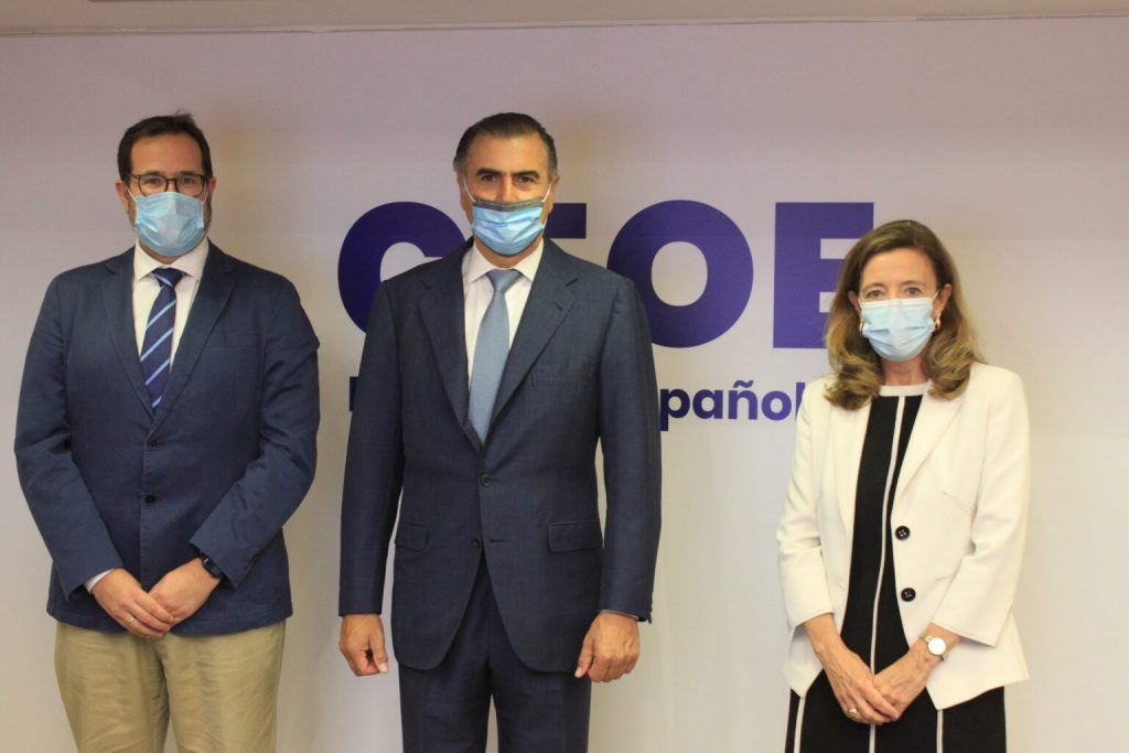 La Comisión de Economía Azul inicia su actividad para poner en valor un sector que aporta 33.000 millones de euros anuales