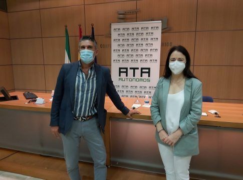 9 de cada 10 podólogos cree que el trabajo con las compañías privadas no está bien remunerado