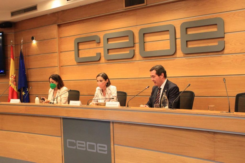 El Consejo de Turismo de CEOE aborda con la ministra de Industria, Comercio y Turismo, Reyes Maroto la situación del sector