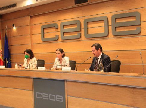 El Consejo de Turismo de CEOE aborda con la ministra de Industria, Comercio y Turismo, Reyes Maroto la situación del sector