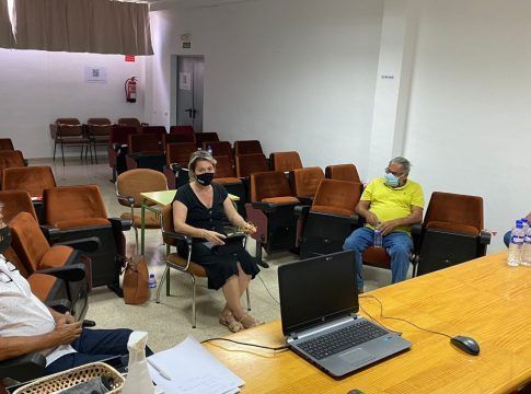 Gobierno canario y organizaciones agrarias abordan los efectos del incendio y el temporal en el campo palmero