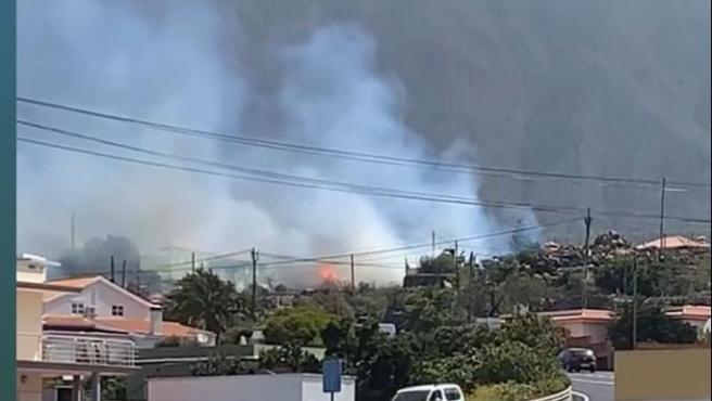 CaixaBank aprueba un plan de ayudas de 25 millones para los afectados del incendio de La Palma