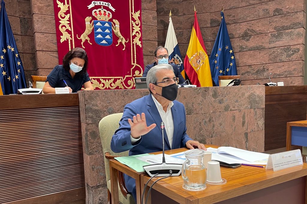 Rodríguez perfila un Presupuesto efectivo para luchar contra la desigualdad y desactivar los efectos de la pandemia