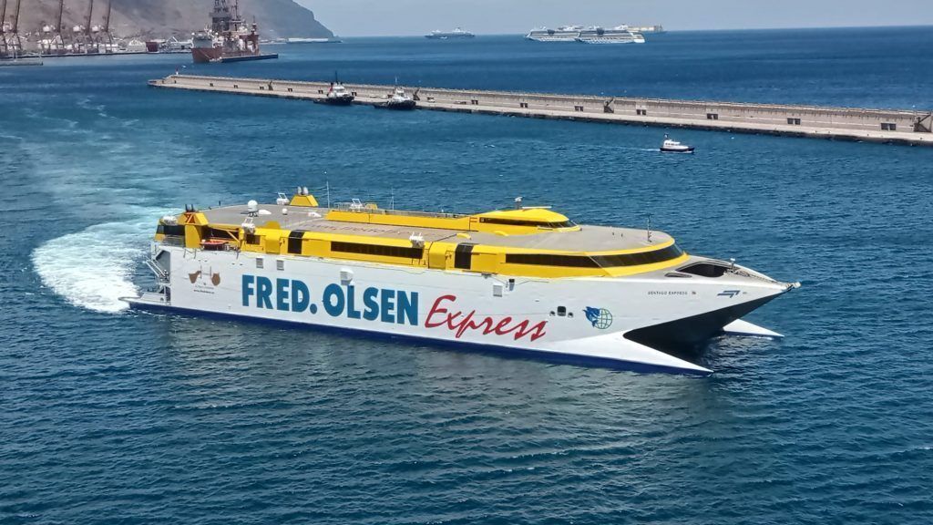 Fred Olsen Express transporta 837.000 pasajeros este verano