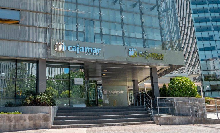 Grupo Cajamar, entidad mejor calificada en gestión de riesgos medioambientales, sociales y gobierno corporativo
