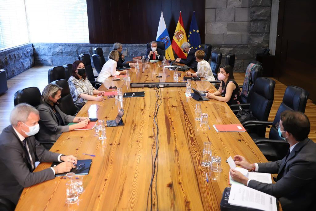El Gobierno suspende la obligación de presentar el certificado COVID para acceder a los alojamientos turísticos