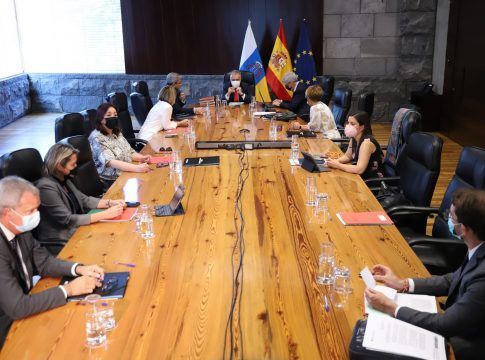 El Gobierno suspende la obligación de presentar el certificado COVID para acceder a los alojamientos turísticos