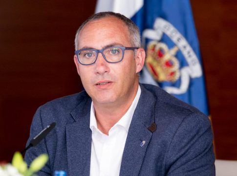 Desaladoras portátiles y buques cisterna garantizarán el suministro de agua agrícola en las zonas afectadas