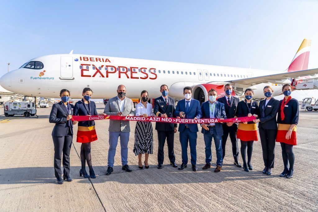 Iberia Express bautiza uno de sus nuevos aviones A321Neo con el nombre de Fuerteventura