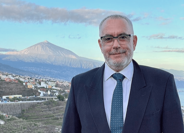 Funcionarios escondidos