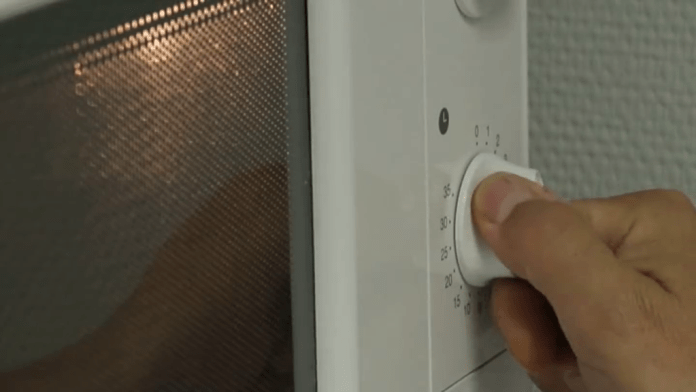El precio de la luz sube un 16 % hasta alcanzar 215,63 euros/MWh