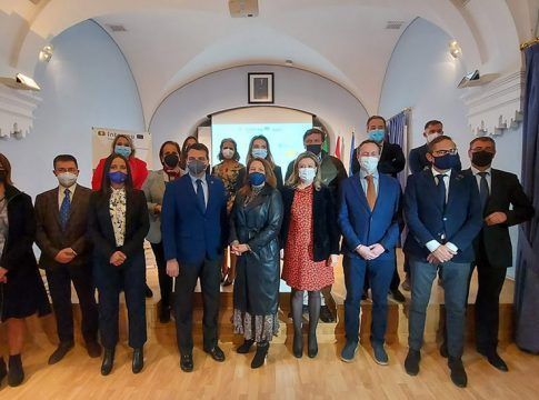 Crespo destaca el papel del Hub Iberia Agrotech para la "maduración digital" del sector agroalimentario