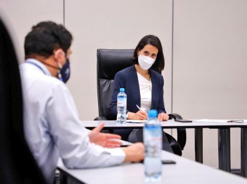 La reactivación del turismo internacional mejora el empleo y la confianza empresarial