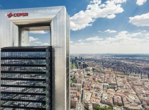 Cepsa mejora su EBITDA un 48% hasta septiembre, alcanzando los 1346 millones de euros, en línea con la evolución positiva de los trimestres anteriores