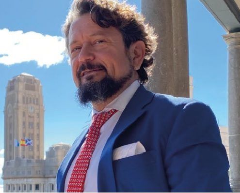 Juan Inurria: “Mis servicios son como los trajes, no le sientan bien a todo el mundo”