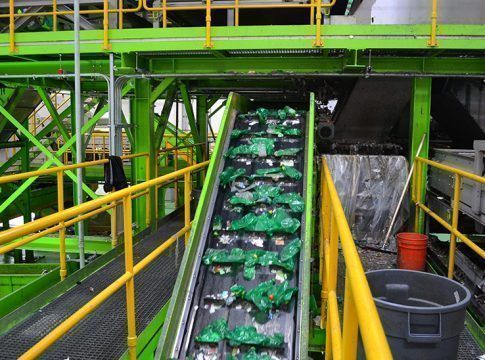 El Gobierno de Andalucía destina 15,8 millones a modernizar plantas municipales de tratamiento de residuos