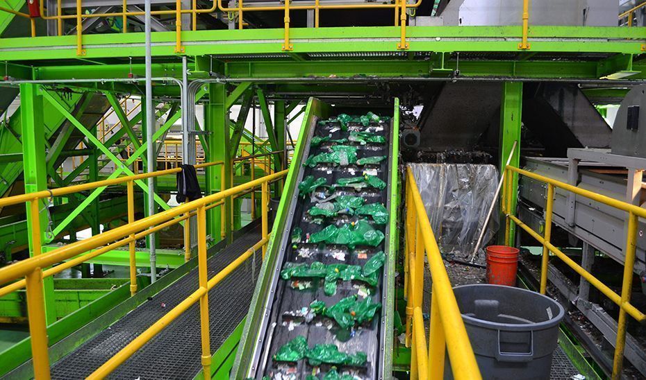 El Gobierno de Andalucía destina 15,8 millones a modernizar plantas municipales de tratamiento de residuos