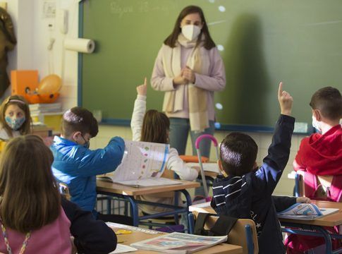 Los centros educativos solicitan en la vuelta a las aulas la sustitución del 0,87% de los docentes