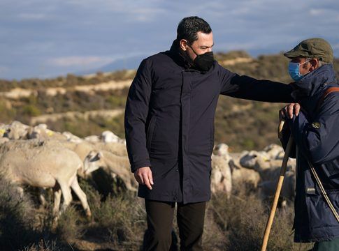 Moreno pide al Gobierno de España que rectifique su ataque a los ganaderos e incremente las ayudas al sector
