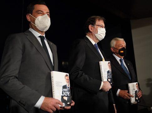 Moreno reivindica para España una política de adultos, que genere confianza y no enfrente a la sociedad