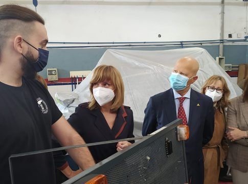 Imbroda destaca la oferta equilibrada, competitiva y adaptada a los sectores productivos de FP en Málaga