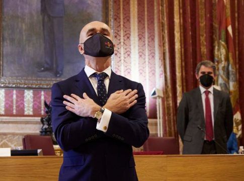 Alcalde de Sevilla: "No creo que me perjudique" reconocer la homosexualidad