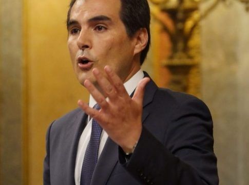 Nieto ve "perfectamente viable" un Gobierno del PP andaluz que sume más que la izquierda