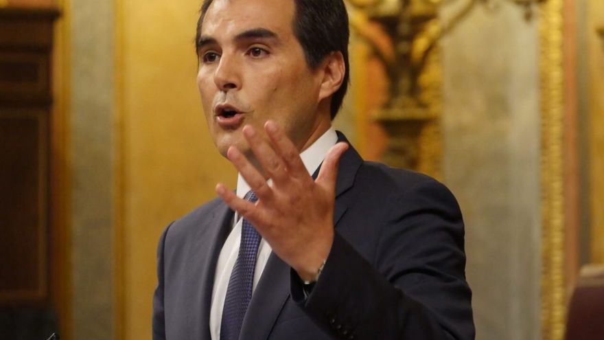 Nieto ve "perfectamente viable" un Gobierno del PP andaluz que sume más que la izquierda