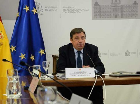 Las ‘clausulas espejo’ son uno de los objetivos que reivindica España ante la UE