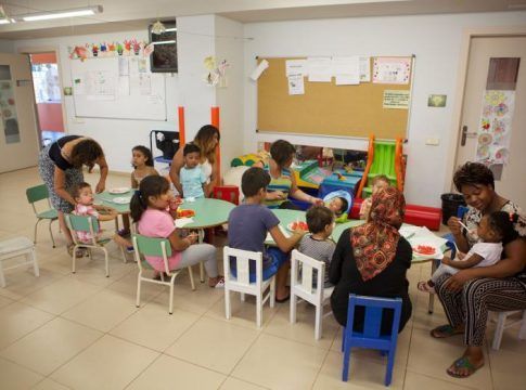 La Fundación ”la Caixa” impulsa 11 proyectos con más de 250.000 euros para la lucha contra la pobreza infantil y la exclusión social en Sevilla