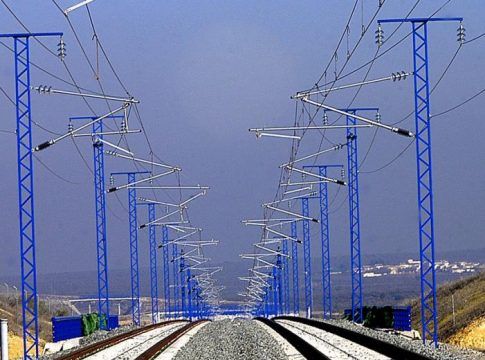 Adif AV adjudica el suministro de baterías para las líneas Córdoba-Málaga y La Sagra-Toledo