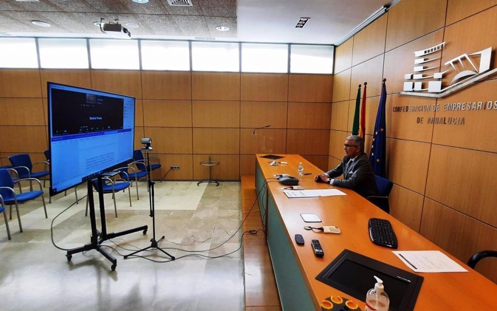 CEA celebra la primera de sus jornadas especializadas sobre la reforma laboral, con un récord de 800 inscritos
