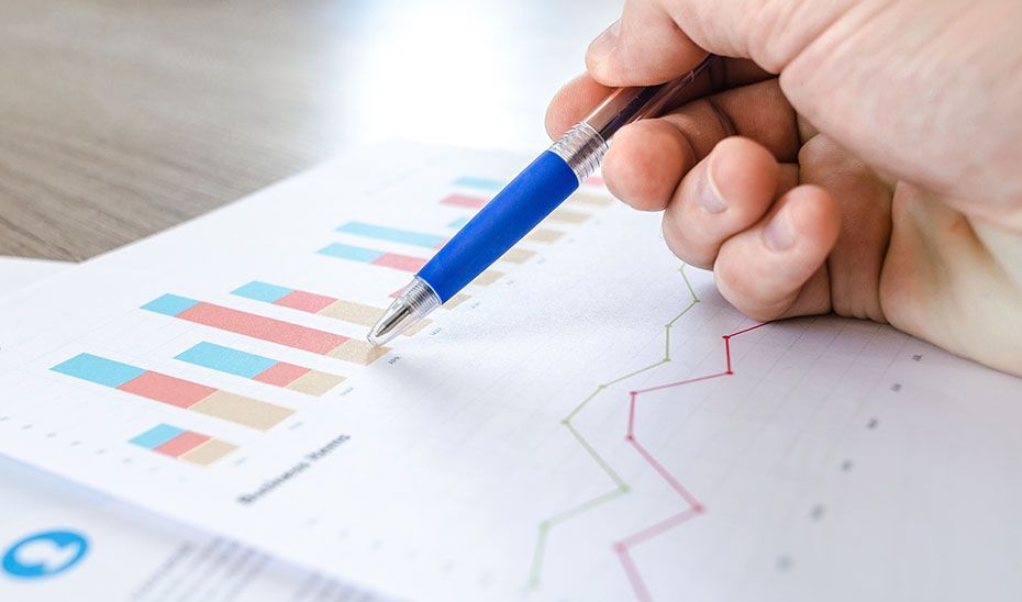 La economía andaluza crece un 6,1% interanual en el cuarto trimestre, 9 décimas por encima de España￼