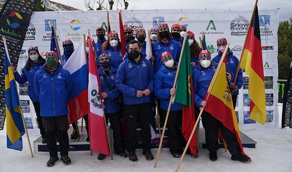 Moreno anuncia que Andalucía contará con una Ley para regular el funcionamiento de las estaciones de esquí, snowboard y montaña￼