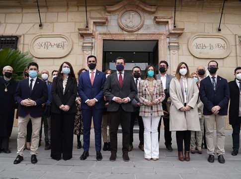 Moreno destaca el potencial y el papel relevante de Alcalá la Real en Andalucía e incide en el compromiso del Gobierno andaluz con este municipio￼