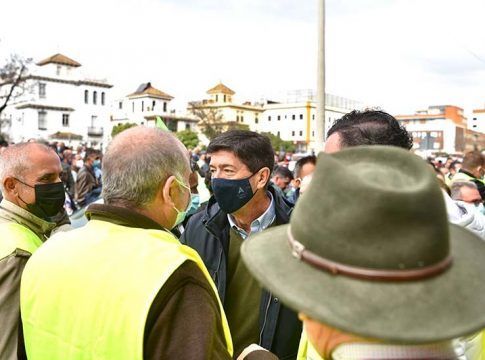 Juan Marín garantiza que "el Gobierno andaluz no va a dejar solos a los agricultores" frente a la sequía