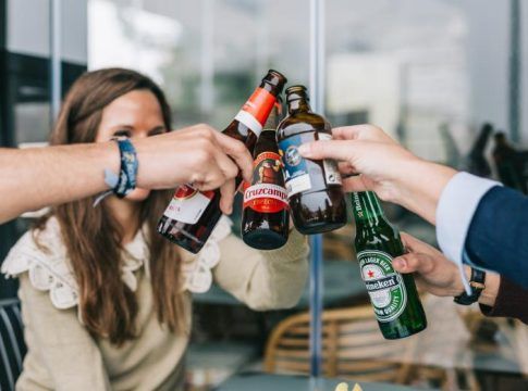 Heineken España contribuye a impulsar el sector hostelero con cerca de 190 millones de euros en 2021