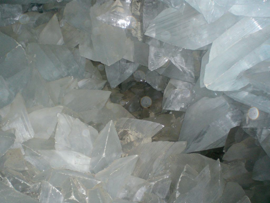 La comarca de Almería muestra al mundo la Geoda de Pulpí en FITUR 2022